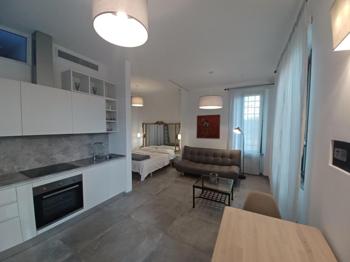 Appia Suite Apartament - Loft Con Giardino Roma Ngoại thất bức ảnh